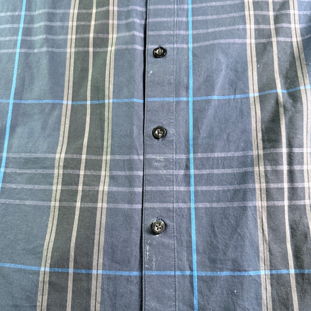 Oakley Plaid Button Down Shirt Mens XXL Short Sleeve Navy Blue Regular Fit - Picture 5 of 11